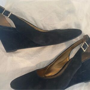 Elegant Black Wedge Heels